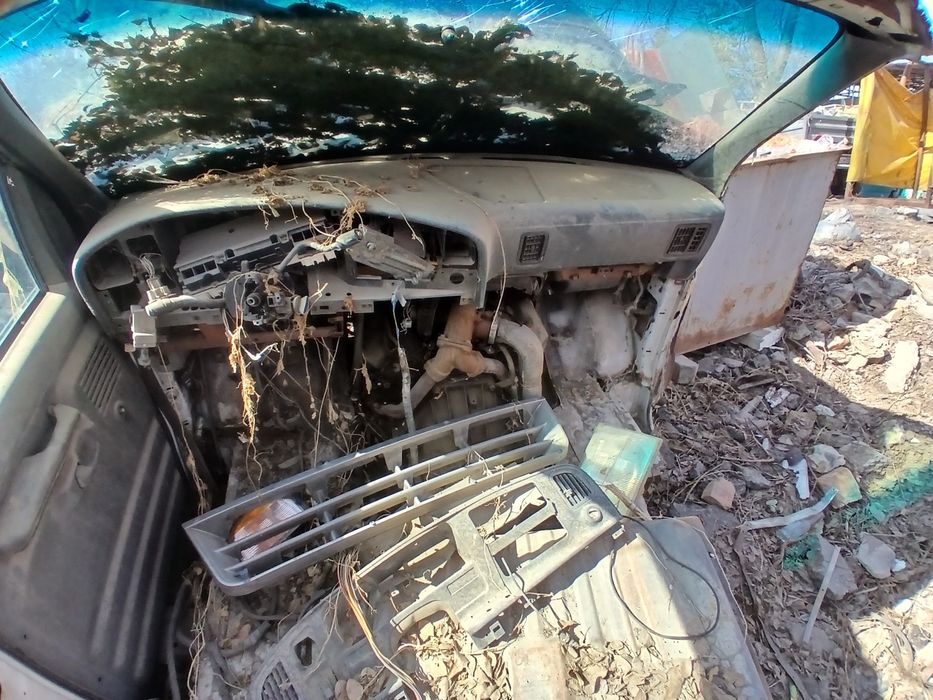 Продам Ford E350 Econoline 2006 года на разбор