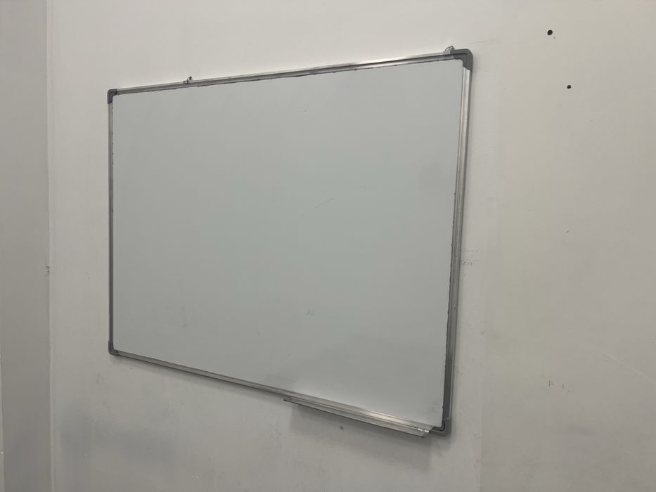 Продаются доски маркерные двухсторонние