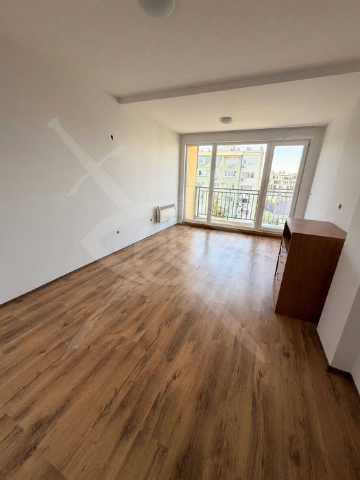 Продава се Двустаен апартамент в Бургас, Изгрев - 61 кв.м за 2460 €/кв.м - Снимка #5