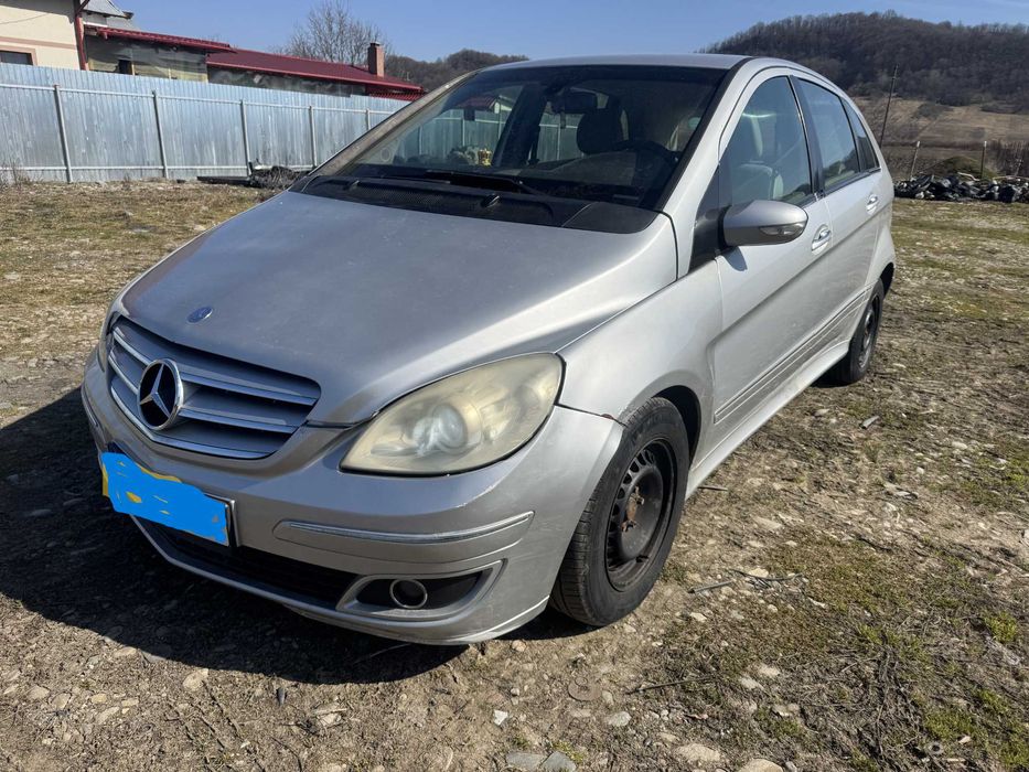 Dezmembrari Dezmembrez Piese piesa Dez auto Mercedes B 200 Class 2000 cmc diesel an 2008 euro 4