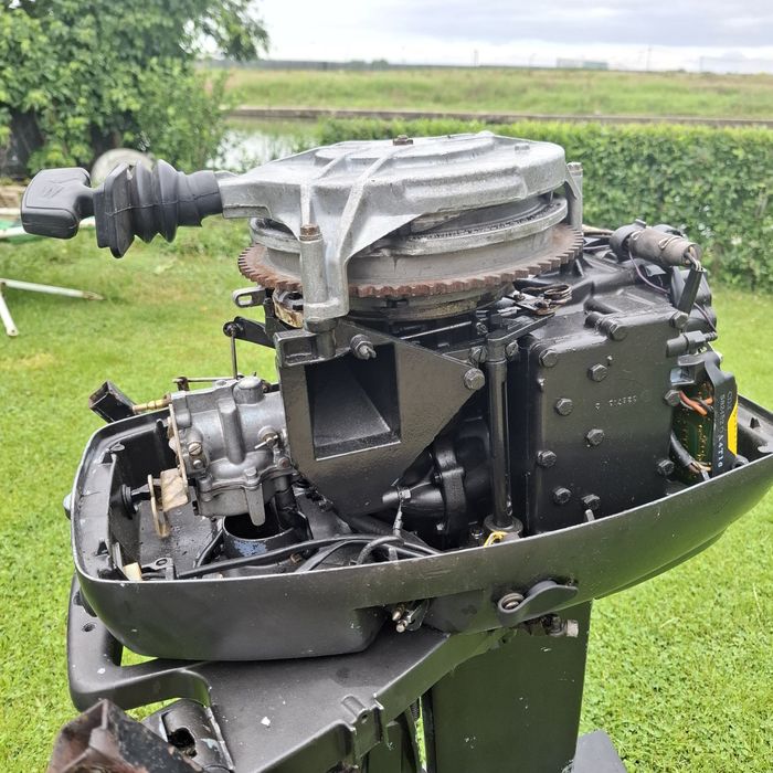 Motor barca Johnson 25 cp