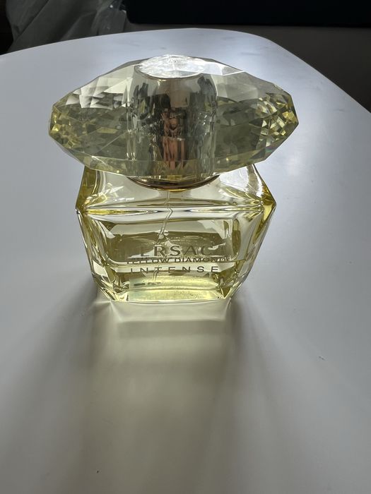 Парфюм Versace yellow diamond intense edp