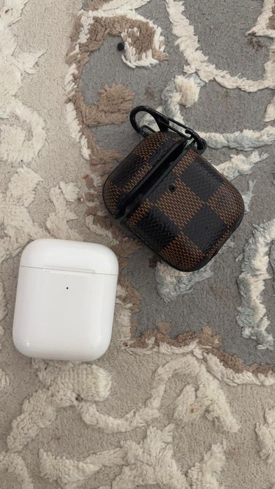 Продается айрподс