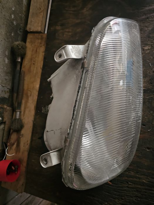 Фара rav4 1 поколение 94-00