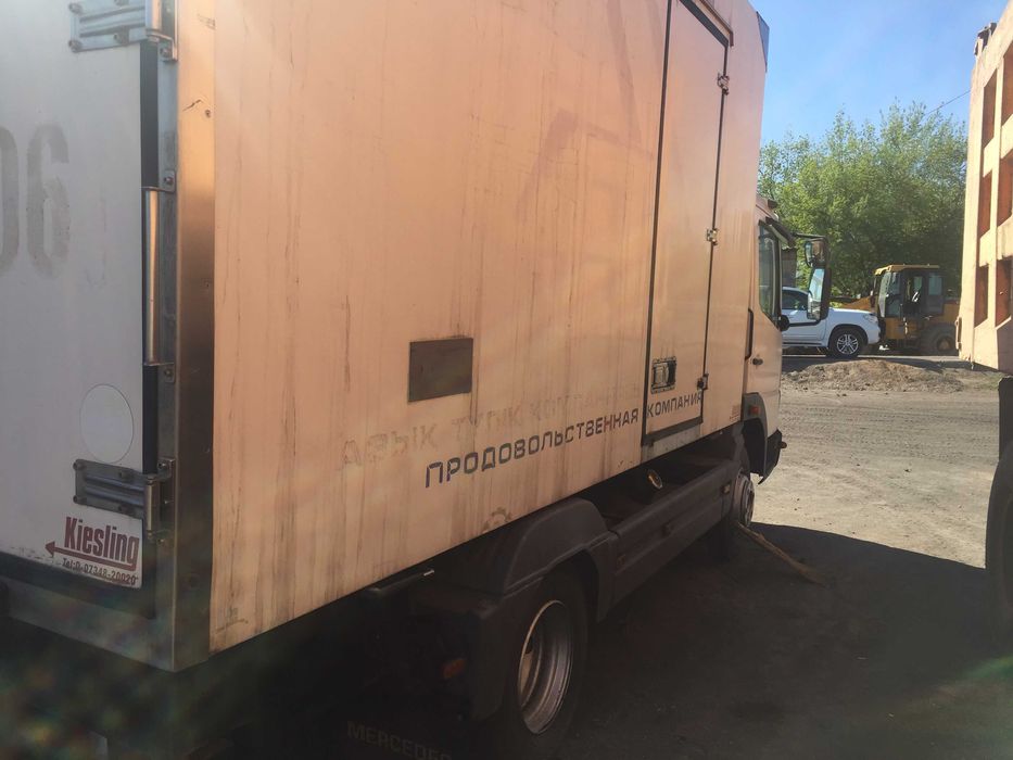 Продам  Термофургон Атего 817