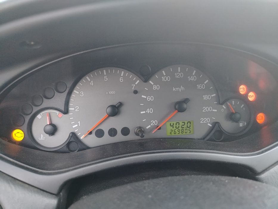 Vand Ford Focus 1 brek, 1.6 benzina