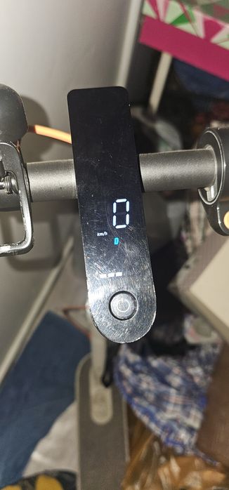 Продам электросамокат