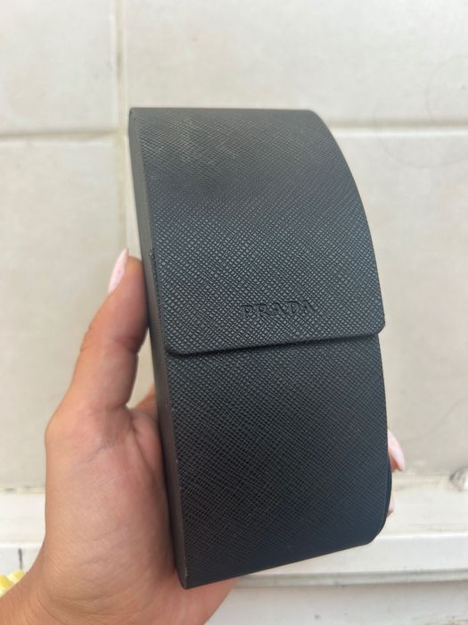 Оригинални слънчеви бели очила Prada / Прада