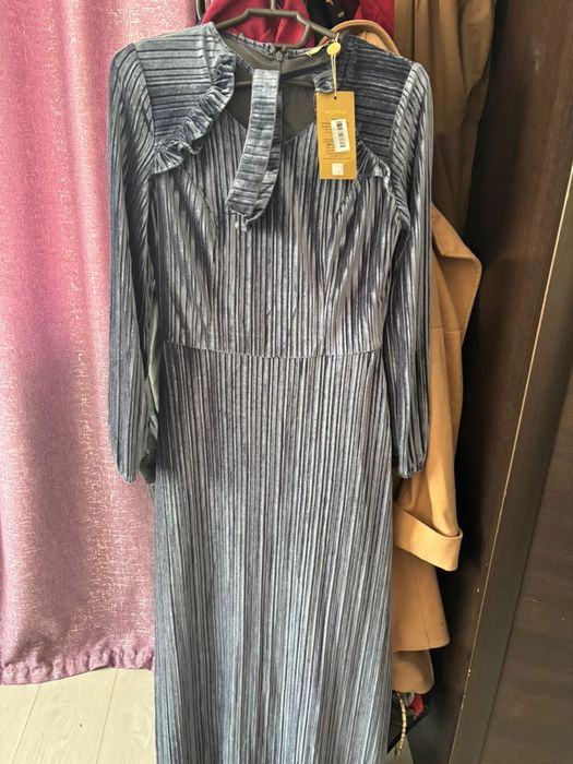 платье в идеальном состоянии