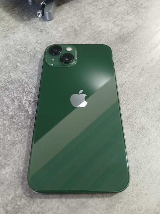 Iphone 13 .yomkst 88. Pamit 128.