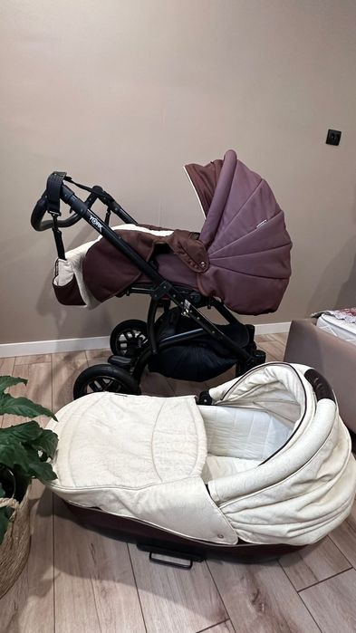 Продам коляску Adamex