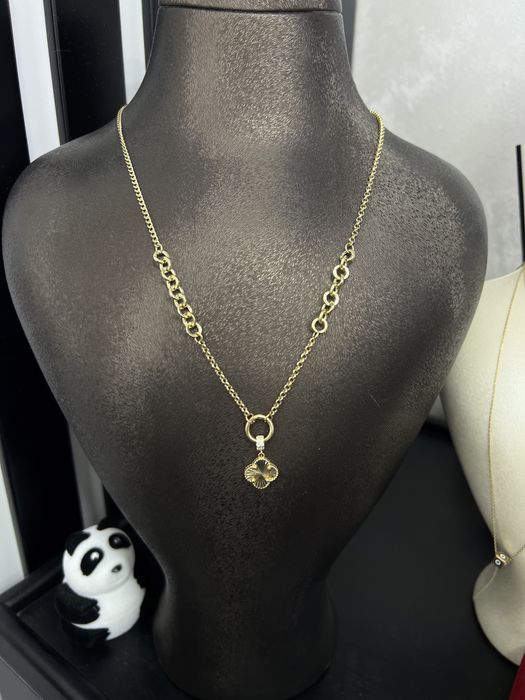 Золотая шикарная цепочка. Золото 585  есть доставка. Коробочка в бонус