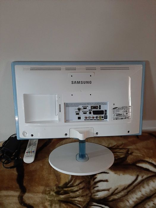 Продавам TV - Monitor Samsung