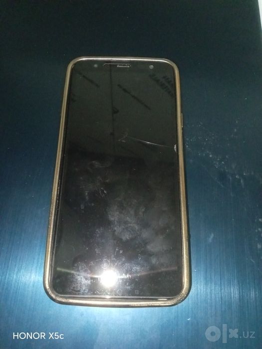 Samsung J4, ishlatilgan telefon.