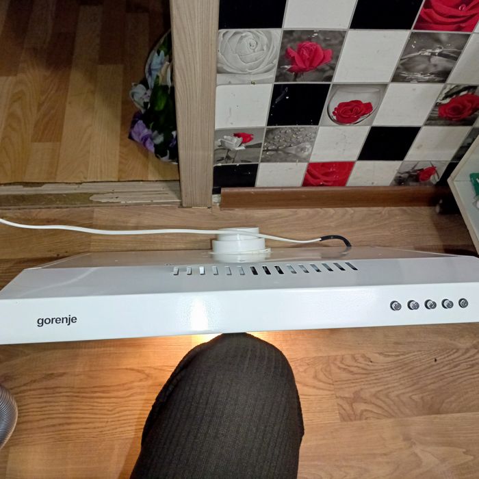 Вытяжка в хорошем состоянии