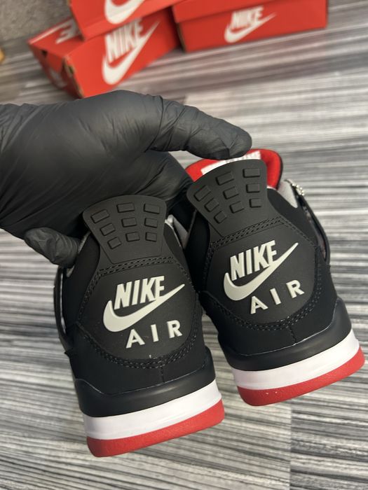 Nike Air Jordan 4 Retro Black Red Bred | 41 | noi in cutie