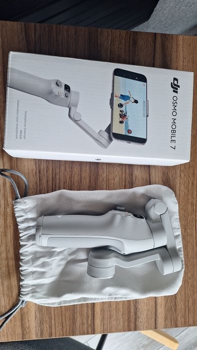 DJI Osmo Mobile 7