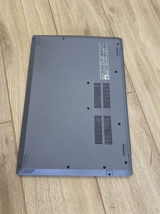 Срочно продаю ноутбук