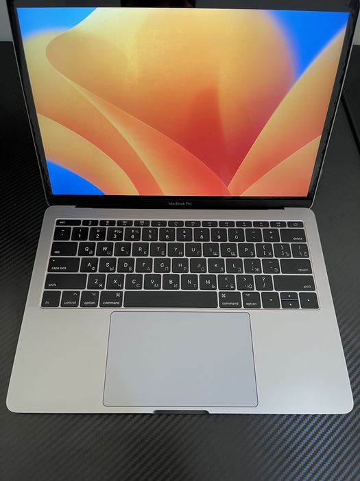 Apple MacBook Pro 13 2017 Space Grey ноутбук макбук про