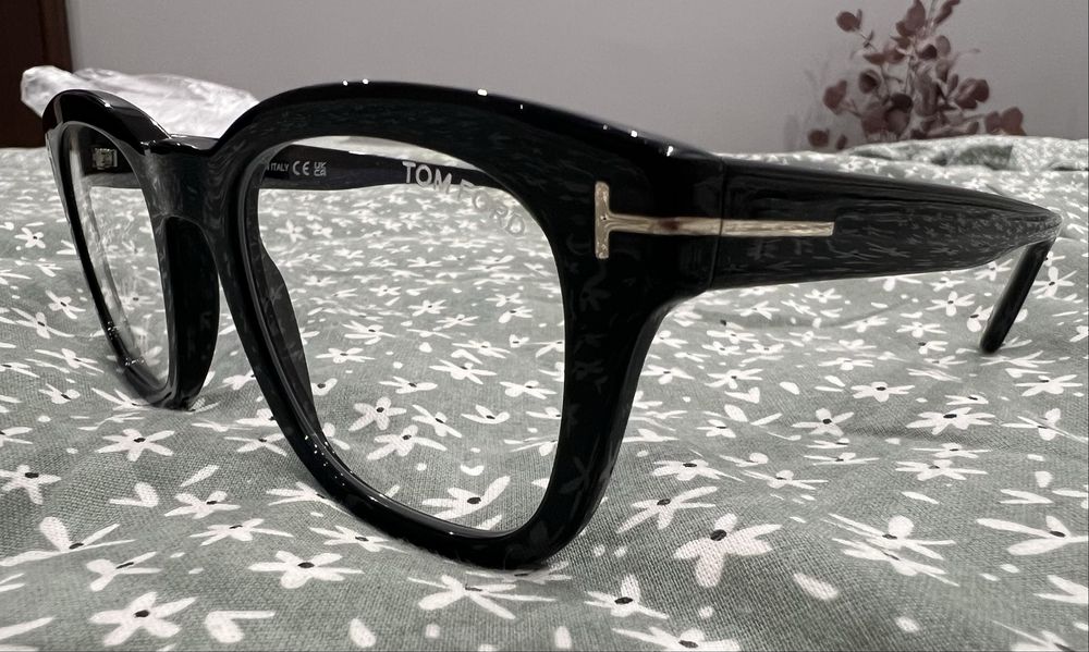 Tom Ford очила Blue Block без диоптер