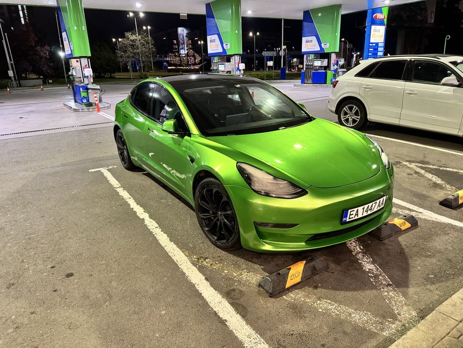Tesla 3 long range 82 kw 4х4