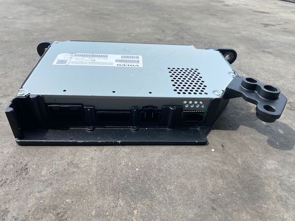 Statie audio VOLVO XC90 V90 S60 2015+ 32265384
