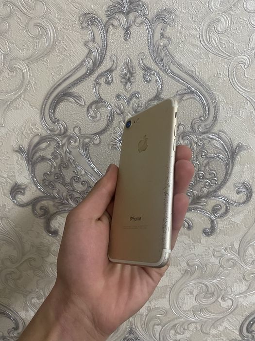 Iphone 7 sotiladi