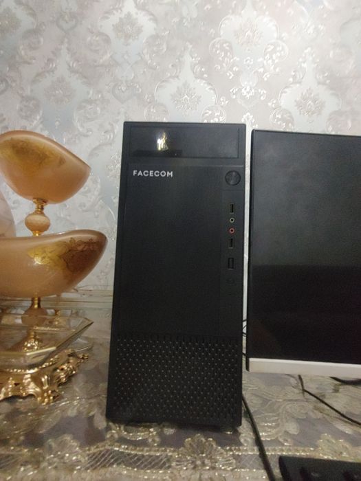 Facecom kampitur