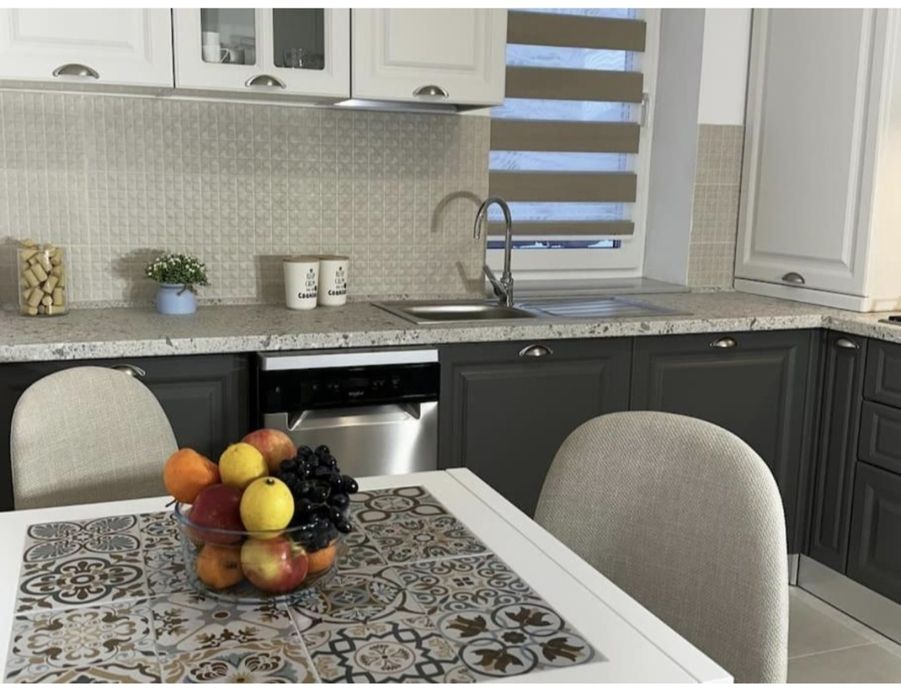 Apartament 2 camere de inchiriat Brasov