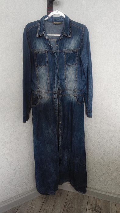 Двойки, Абая, платье