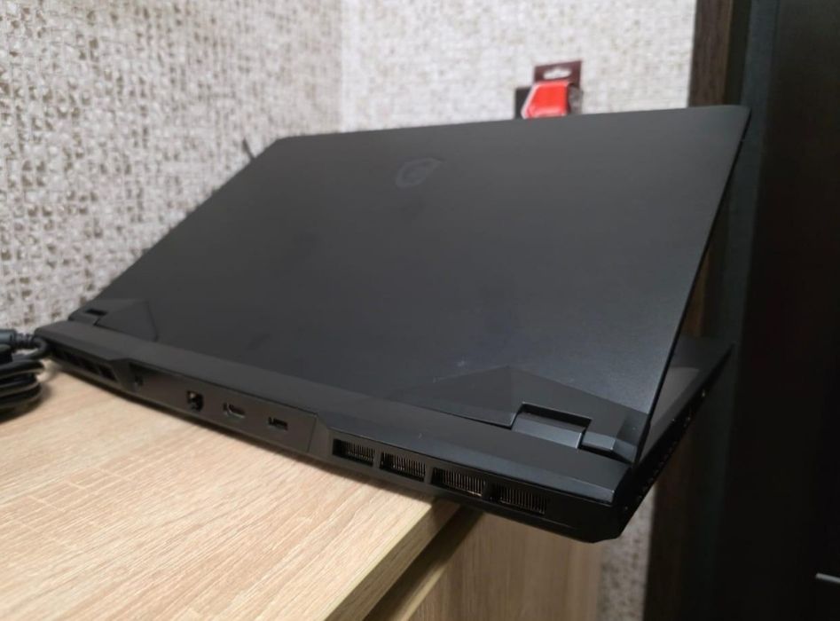 Игровой ноутбук MSI GP 76 Leopard 17.3 RTX 3070 8gb