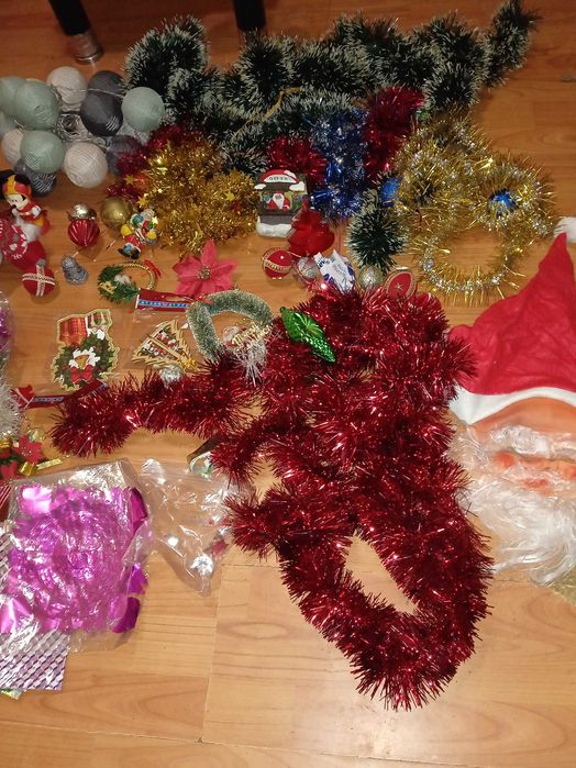 Коледни украшения за елха