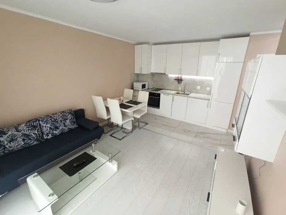 Дава се под наем Двустаен апартамент в София, Банишора - 65 кв.м за 497.25 € - Снимка #1