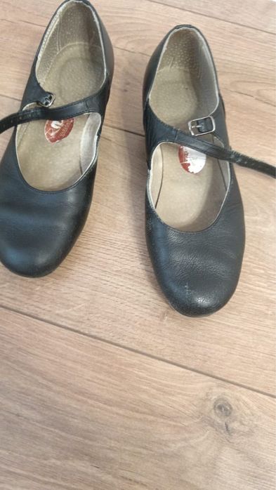 Туфли танцевальные