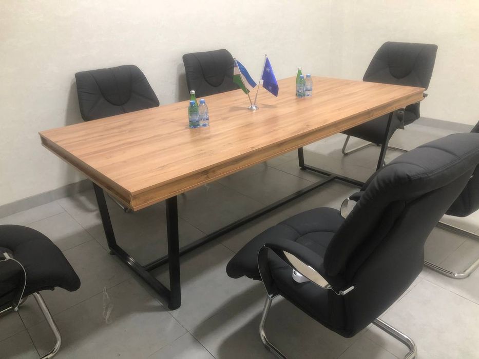 Конференц стол лофт 220