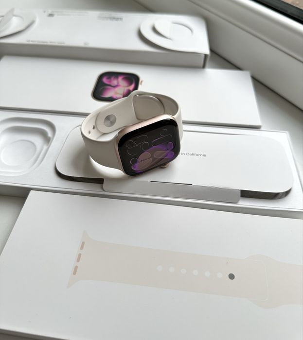 Apple iWatch 11 Gold 42mm 100%