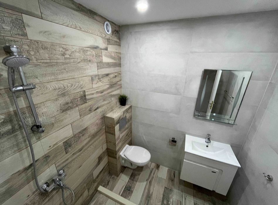 Банишора двустаен 590€
