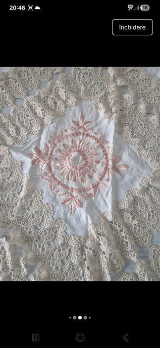 Față de masă brodata