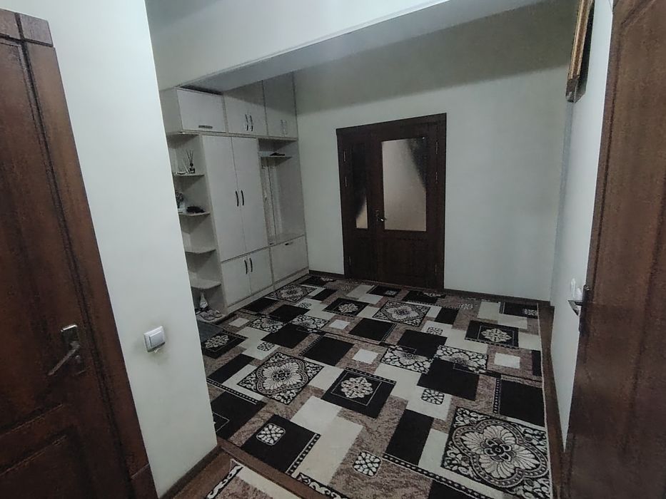 Termiz 3 xonali kvartira sotiladi