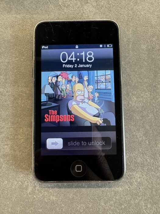 iPod Touch Generația 2 - 8GB