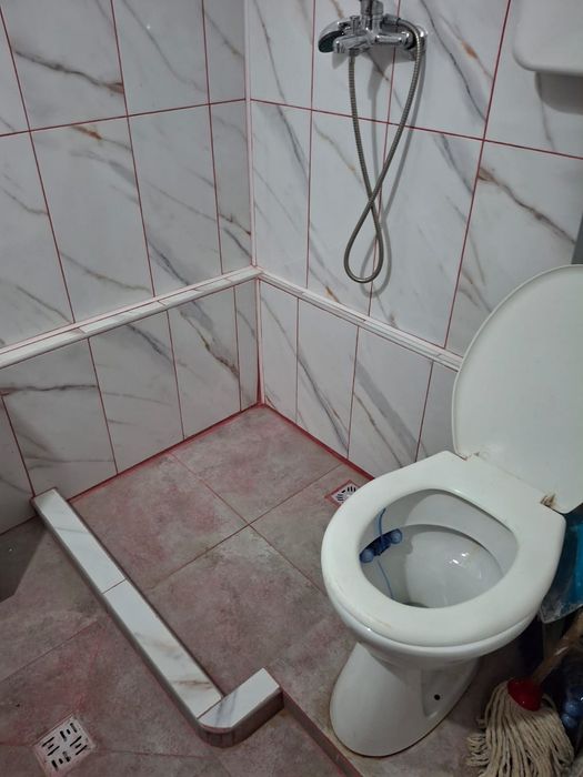 Garsoniera de închiriat