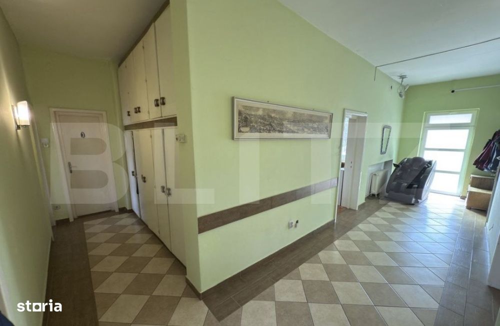 Apartament cu 5 camere, 143 mp, zona Centrala