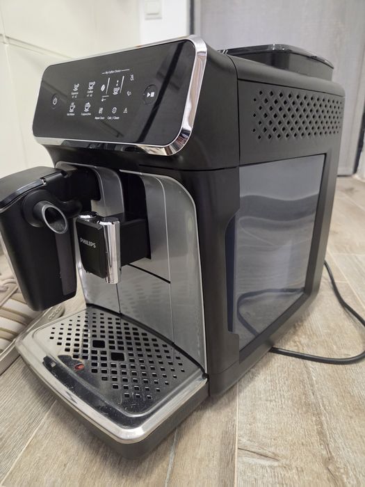 Espressor automat Philips EP 2236/40, LatteGo