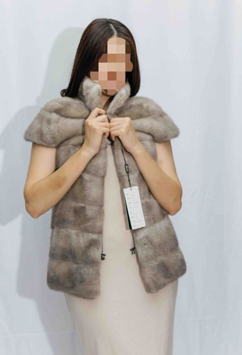 Меховой жилет серебристый, натуральная норка