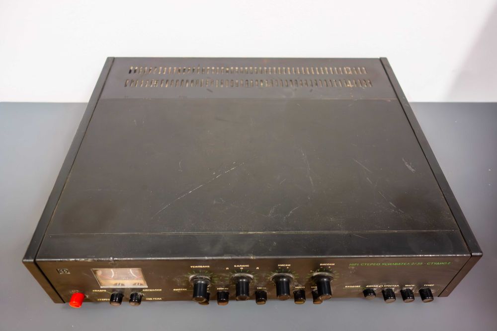 Стерео усилвател Студио 2