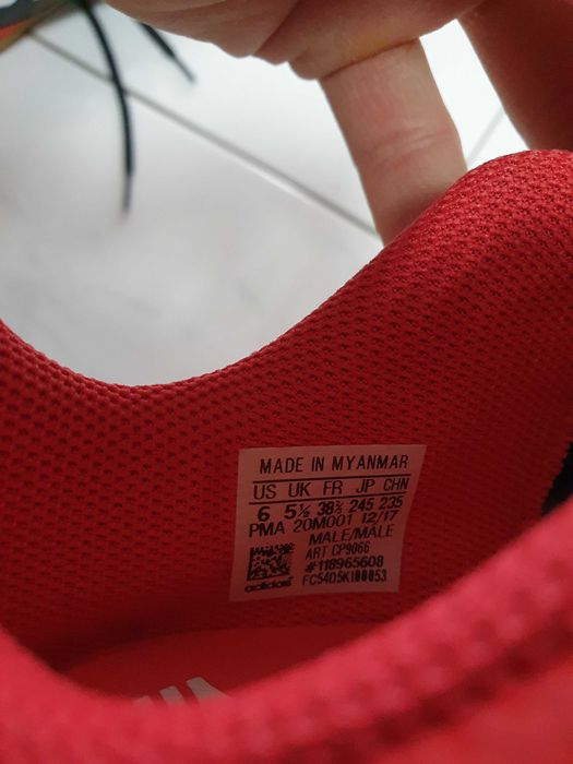 Бутонки и стоножки