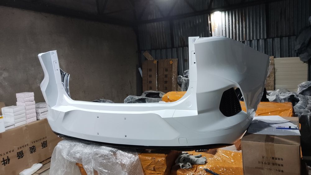 Задний бампер Jetour X70 белый