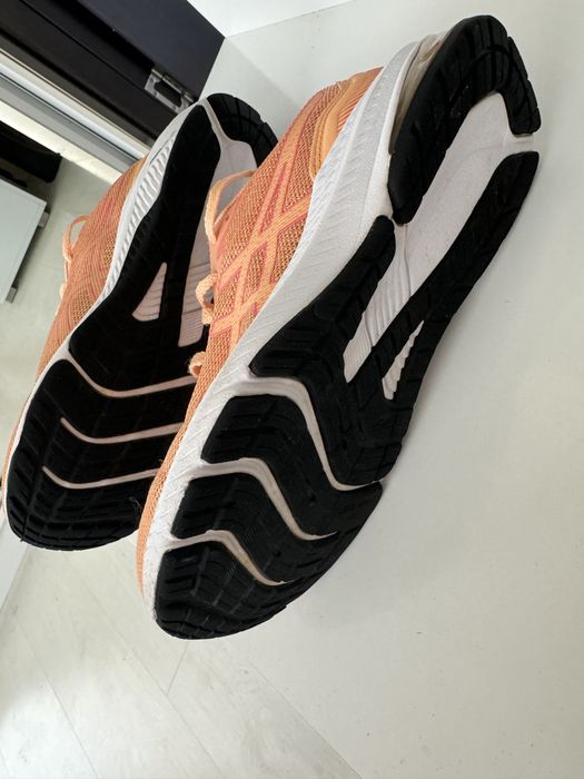 Детски маратонки Asics 37 1/2