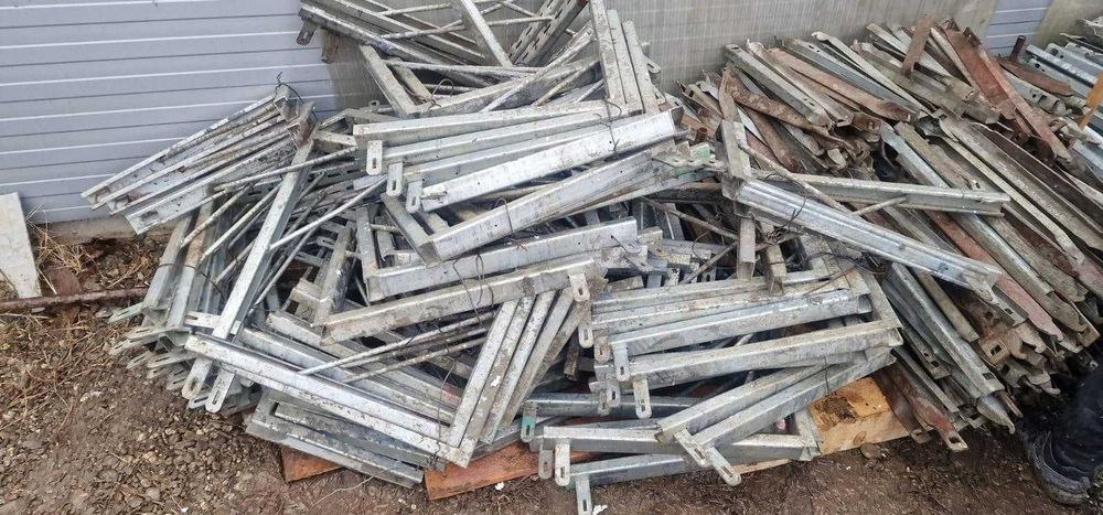 Inchiriez panouri cofraje Doka , popi metalici reglabili, schela