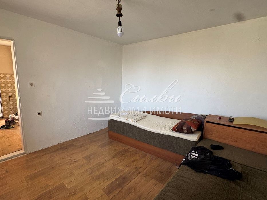 Самостоятелна къща – с. Кюлевча.